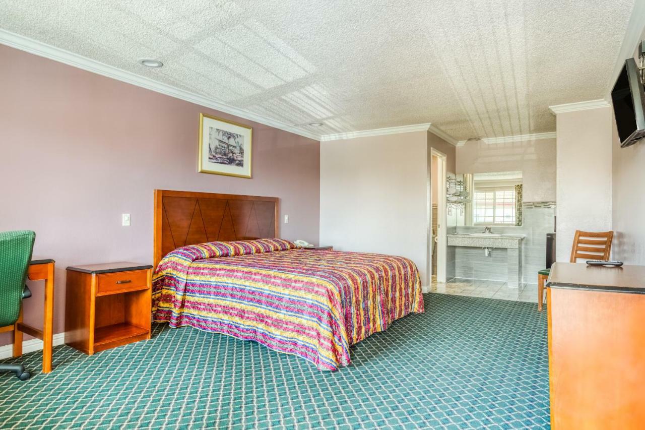 Hotel Whittier, Ca I-605 Bagian luar foto