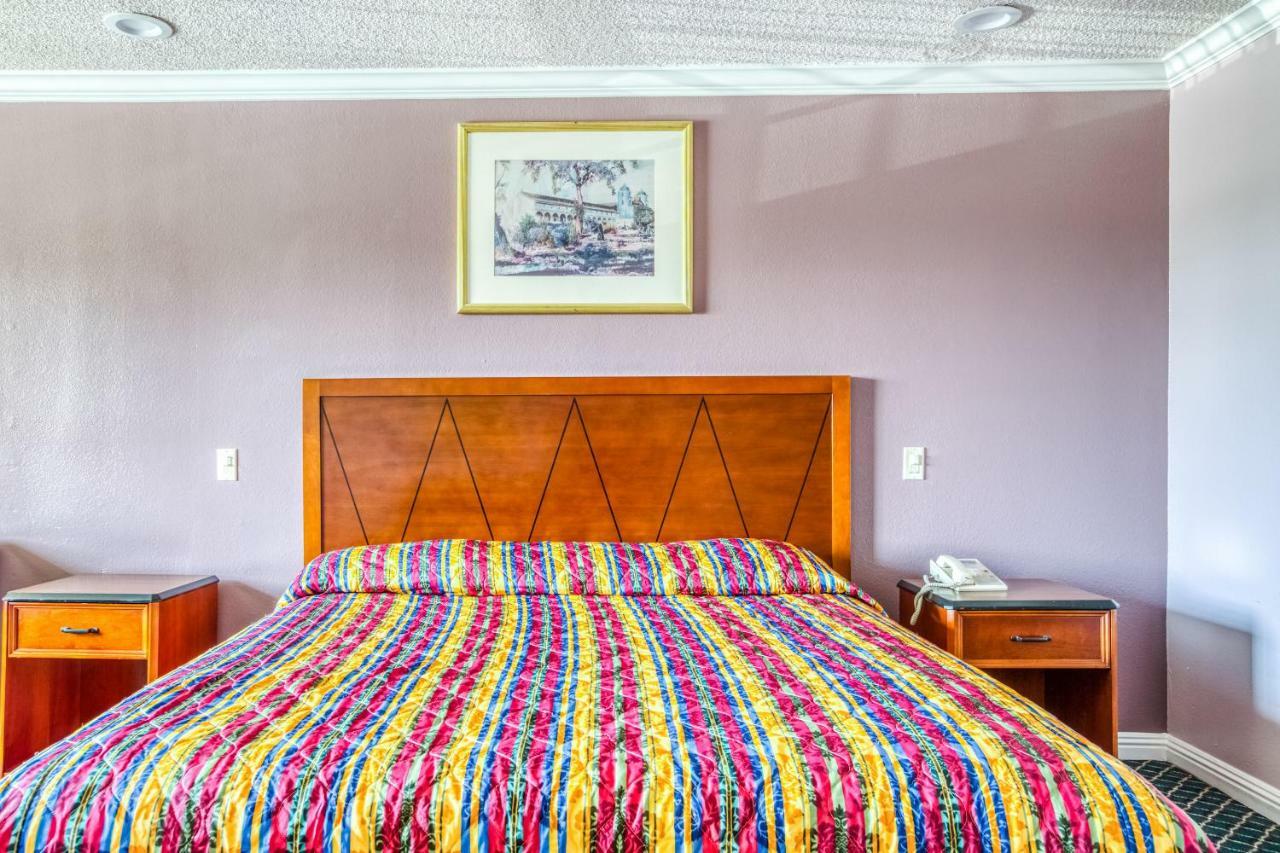 Hotel Whittier, Ca I-605 Bagian luar foto